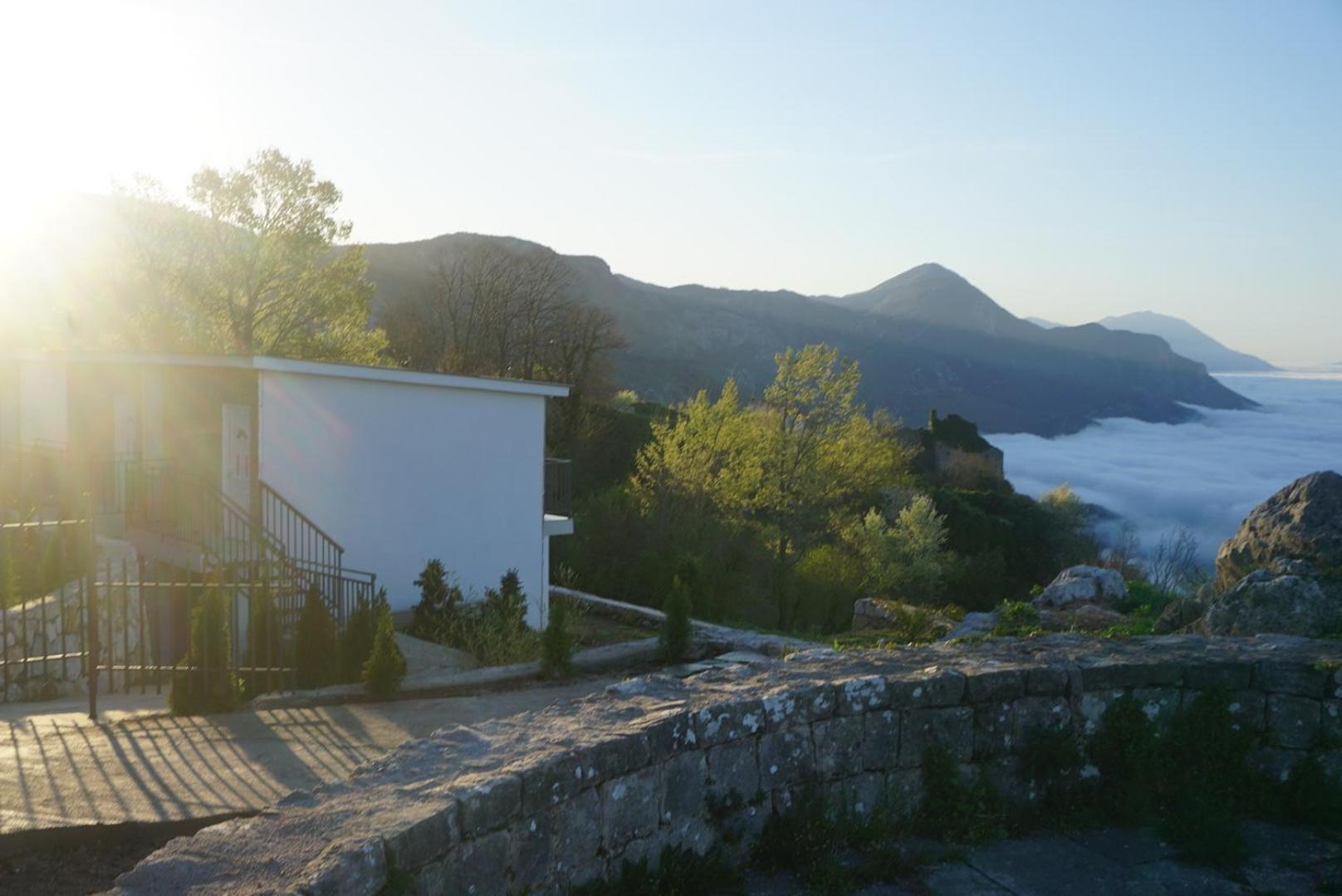 Hill Homes Montenegro Petrovac Bagian luar foto